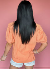 Load image into Gallery viewer, clementine collar top