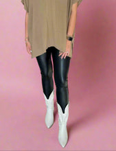 Load image into Gallery viewer, black faux leather leggings