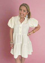 Load image into Gallery viewer, seersucker puff sleeve, ivory