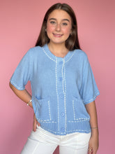 Load image into Gallery viewer, classic stitch button-down, blue