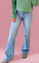 Load image into Gallery viewer, ultra high rise flare, light wash | kancan