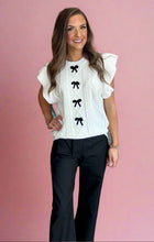 Load image into Gallery viewer, dainty details sweater