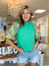 Load image into Gallery viewer, floral puff sleeve, green