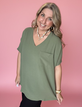 Load image into Gallery viewer, airflow v-neck dolman top, light olive