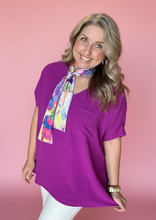 Load image into Gallery viewer, airflow v-neck dolman top, light plum