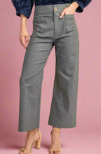 Load image into Gallery viewer, high-waisted cropped pants, gray