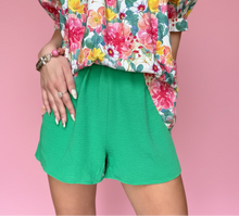 Load image into Gallery viewer, effortless airflow shorts, kelly green