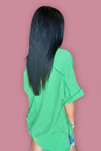 Load image into Gallery viewer, ribbed v-neck, kelly green | reg + plus