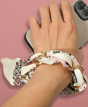 Load image into Gallery viewer, scarf chain phone bracelet, cream