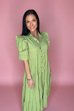 Load image into Gallery viewer, matcha moment midi dress