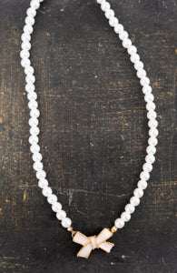 pearl bow necklace