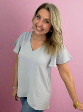 Load image into Gallery viewer, flutter sleeve airflow top, light grey