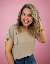 Load image into Gallery viewer, flutter sleeve airflow top, light mocha