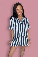 Load image into Gallery viewer, weekend getaway set, navy stripe