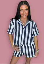 Load image into Gallery viewer, weekend getaway set, navy stripe