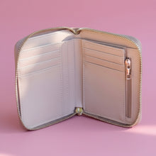 Load image into Gallery viewer, blakely wallet, black pearl dq | caroline hill