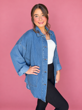 Load image into Gallery viewer, denim oversized shacket

