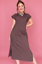 Load image into Gallery viewer, zenana round neck midi dress, mahogany
