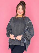 Load image into Gallery viewer, acid wash batwing hi-low fleece pullover, black
