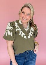 Load image into Gallery viewer, leaf embroidered puff sleeve, olive
