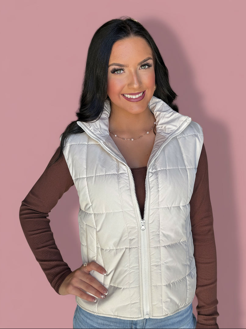 perfect puffer vest, ecru