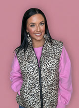 Load image into Gallery viewer, perfect puffer vest, leopard
