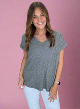 Load image into Gallery viewer, melange hacci v-neck, black
