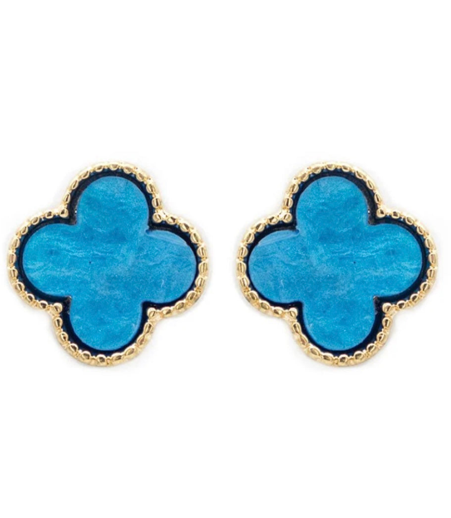 clover studs, blue