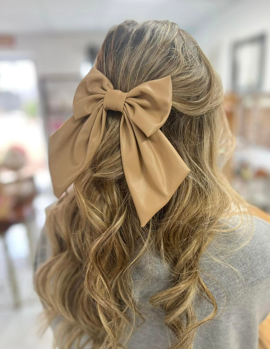 bow barette, khaki