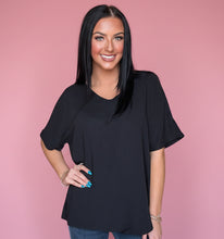 Load image into Gallery viewer, airflow v-neck top, black

