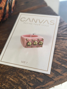 studded resin ring, pink