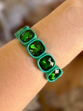 Load image into Gallery viewer, chunky cushion cut crystal stretch bracelet, green

