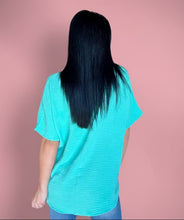 Load image into Gallery viewer, airflow v-neck top, mint
