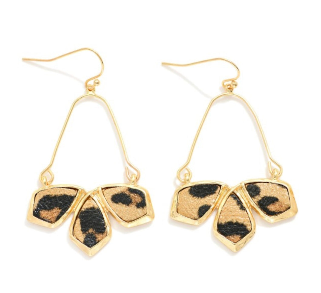 geometric drops, leopard