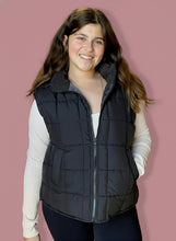 Load image into Gallery viewer, perfect puffer vest, black
