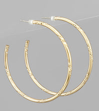 Load image into Gallery viewer, textured hoops, gold
