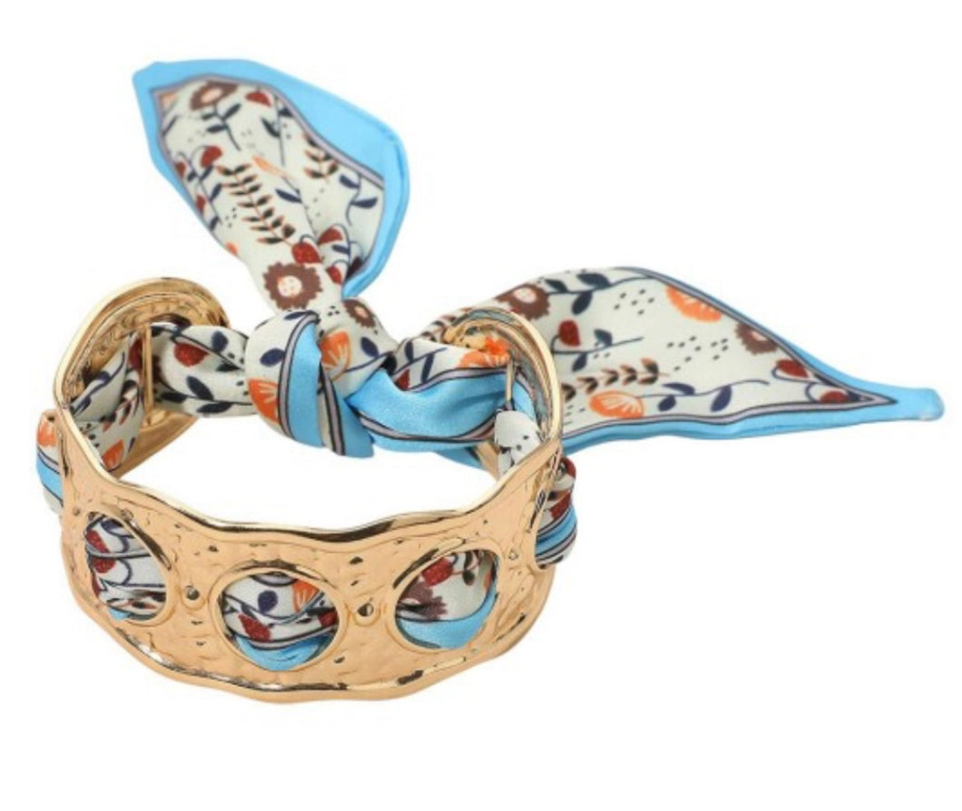scarf bracelet, blue print
