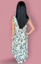Load image into Gallery viewer, heirloom floral midi

