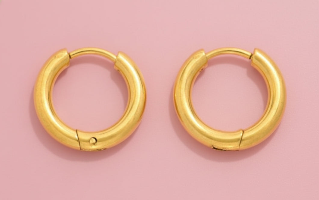 small goldtone huggie hoops