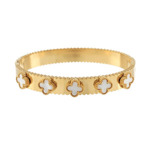 scalloped clover bangle