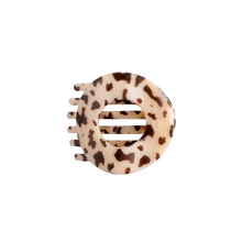 Load image into Gallery viewer, blonde tortoise medium flat circle hair clip
