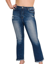 Load image into Gallery viewer, high rise straight raw hem cropped jean, dark wash | plus size
