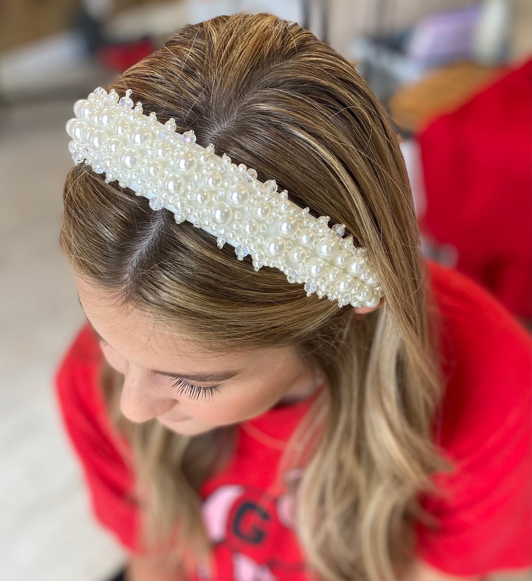 Brianna Cannon cluster pearl headband